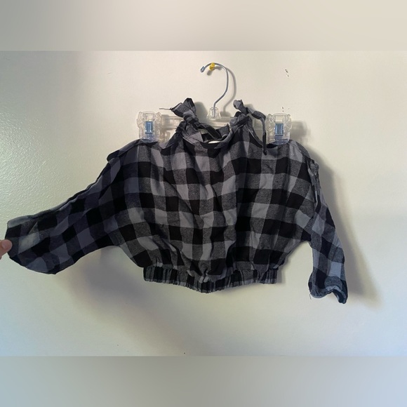 Girls shirt - Picture 1 of 5